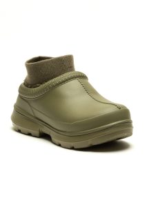 AI24-ugg-1125730WBURNET20OLIVE_1_P.jpg
