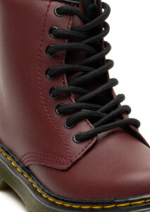 AI24-dr20martens-15382601CHERRY20RED_8_P.jpg