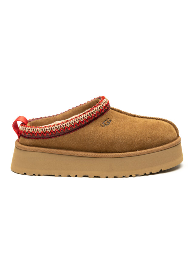 AI24-ugg-1122553CHE.jpg