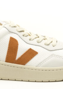 PE25-veja-VDW1720739WHITE20UMBER_8_P.jpg