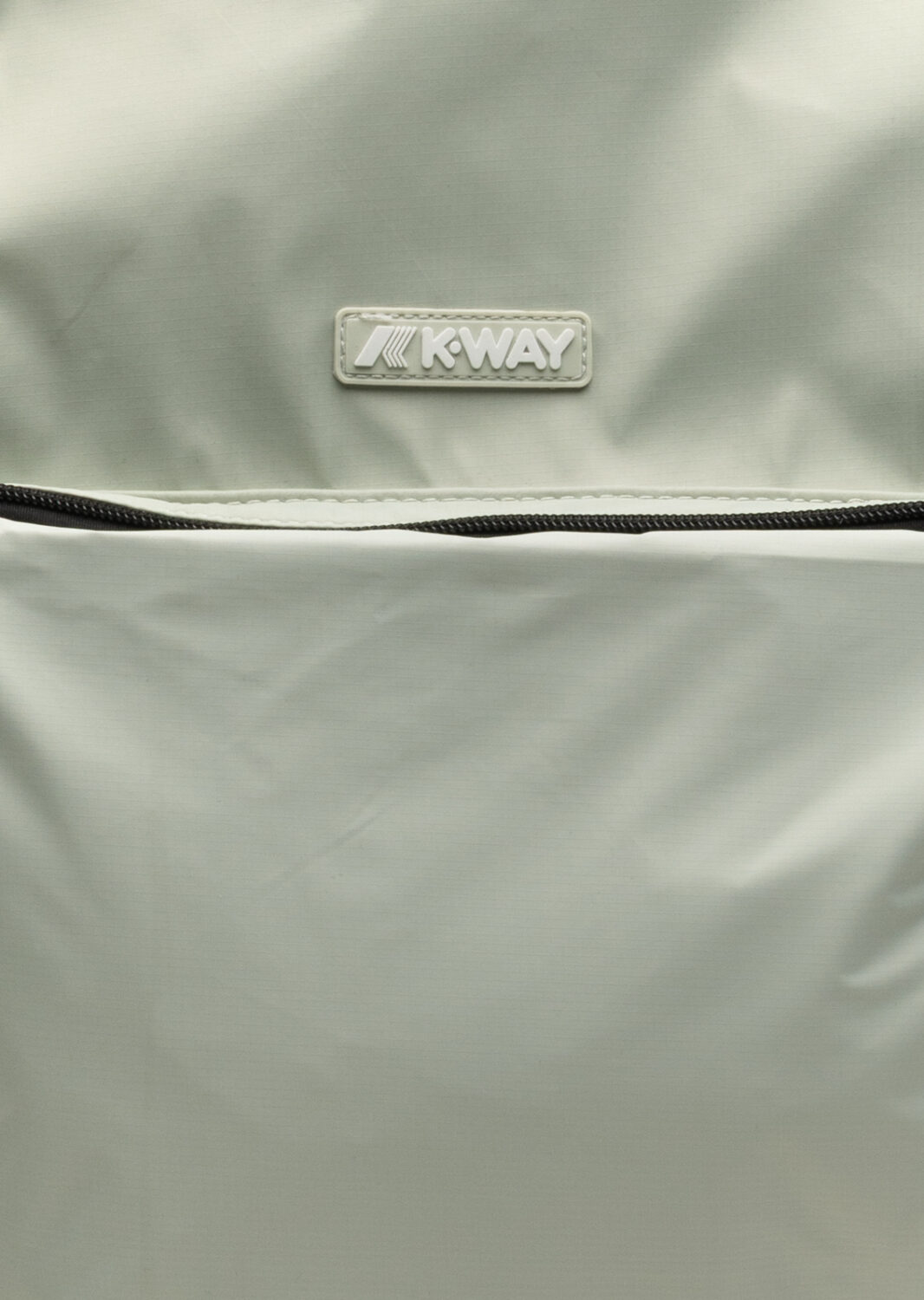 PE25-k-way-K4112XW634_8_P.jpg