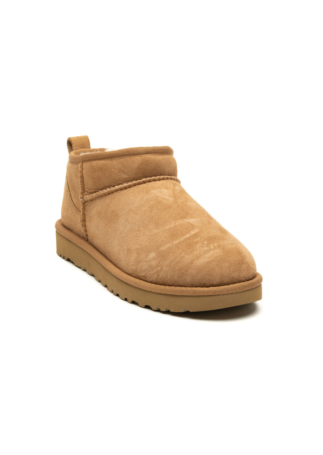 AI25-ugg-1116109CHE_1_P.jpg