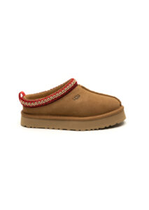 AI25-ugg-1143776KCHE.jpg
