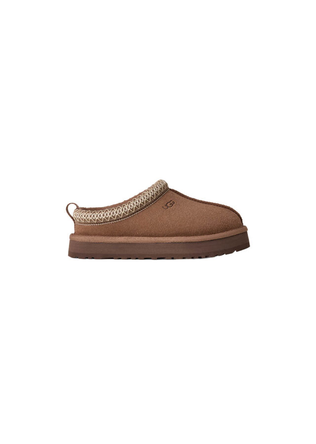 AI25-ugg-1143776KRYK.jpg
