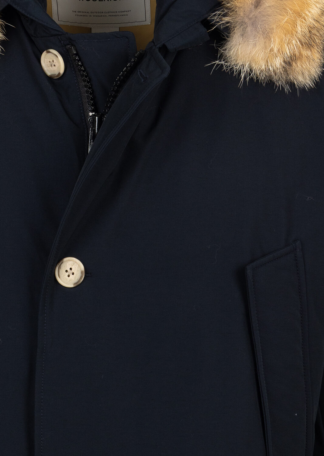 AI25-woolrich-CFWOOU0482MHUT0001MLB_2_P.jpg