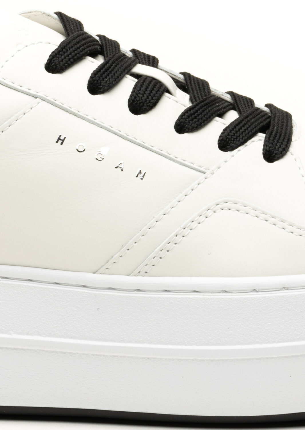 PE25-hogan-HXW6700FK80JUS0001_8_P.jpg