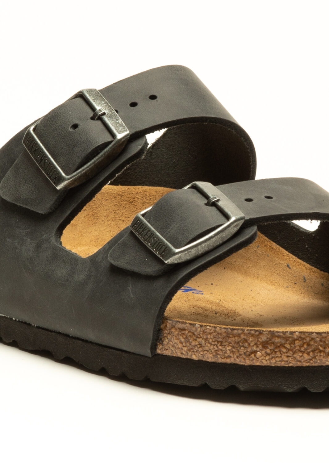 PE26-birkenstock-752483BLACK_3_P.jpg