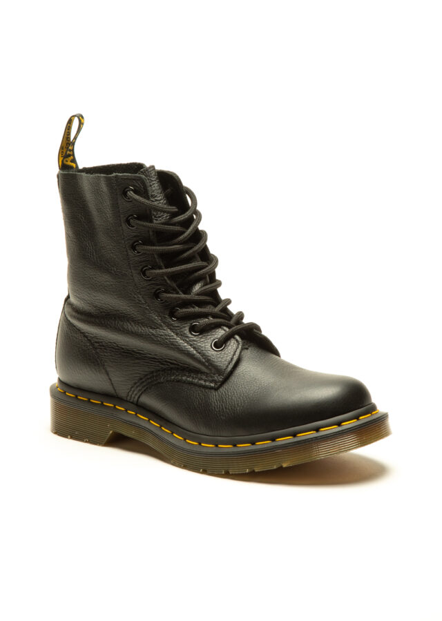 AI26-dr20martens-13512006BLACK_1_P.jpg