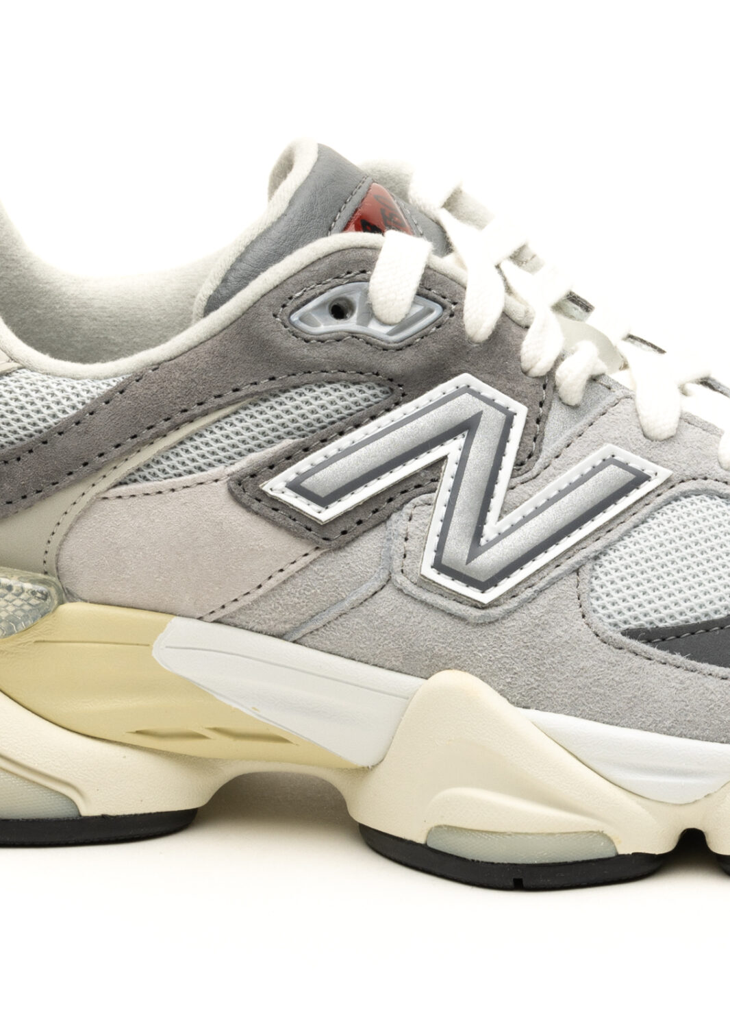 PE26-new20balance-U9060GRY_8_P.jpg