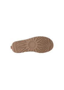AI26-ugg-1173891CHE_4_P.jpg