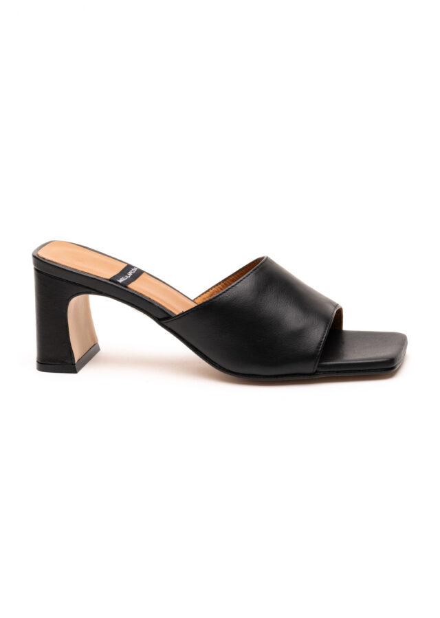 PE26-angel20alarcon-2513920528QNEGRO.jpg
