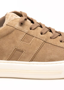 PE26-hogan-HXM6910FU10UHO0ZCP_3_P.jpg