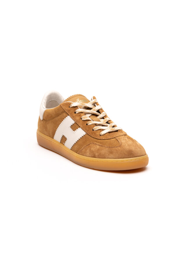 PE26-hogan-HXW6470FB60UXJ419E_1_P.jpg