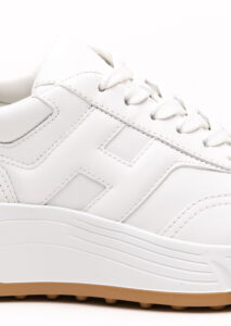 PE26-hogan-HXW6690FR30UAIB001_3_P.jpg
