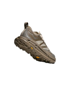 PE26-hoka-1168450LTM_3_P.jpg