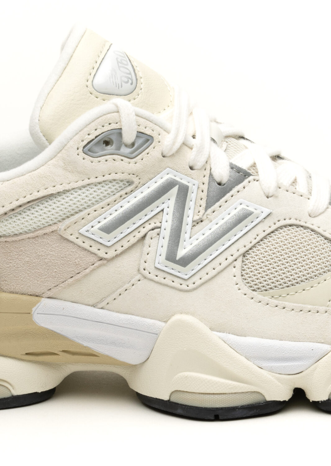 AI26-new20balance-U9060WHT_8_P-1.jpg