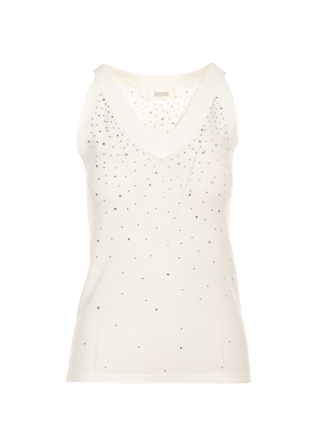 AI25-an20white-251W6047002.jpg