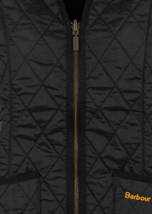 AI26-barbour-LLI000320LLIBK11_8_P.jpg