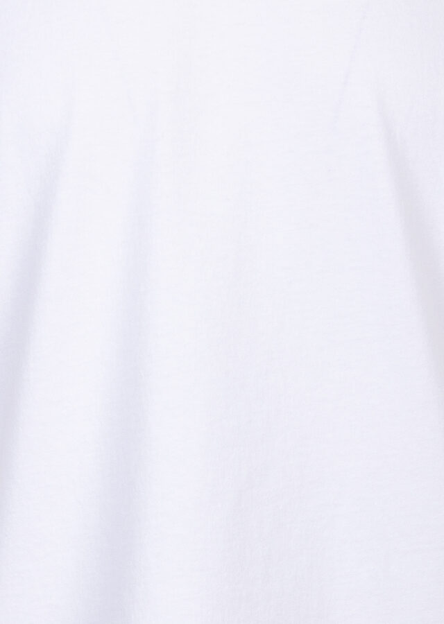 PE25-blker-1204-05WHITE_8_P.jpg