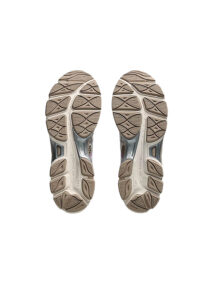 PE26-asics-1203A733200_7_P.jpg