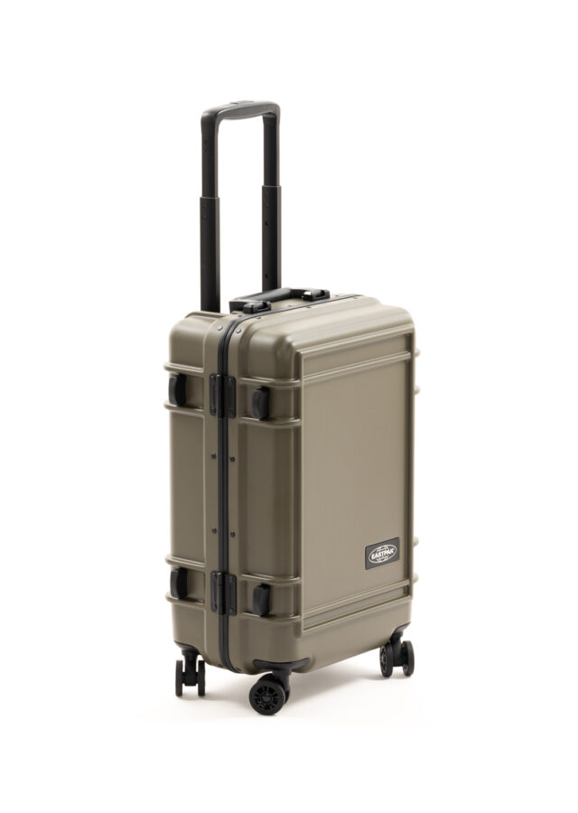 PE26-eastpak-EK0A5BJEJ32_1_P.jpg