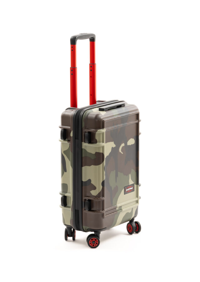 PE26-eastpak-EK0A5BLO181_1_P.jpg