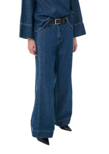 PE26-my20essential20wardrobe-10705062100053_2_P.jpg