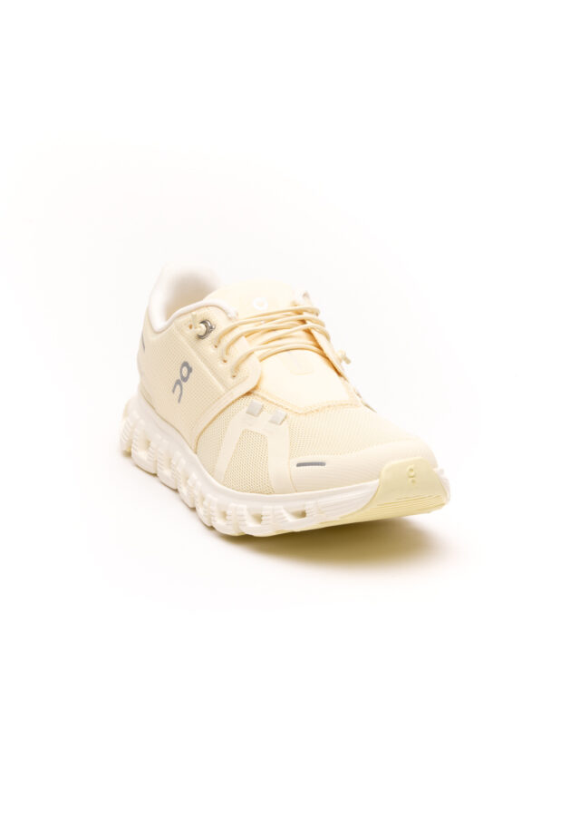 PE26-on-3WF10064297CASTOR20IVORY_1_P.jpg