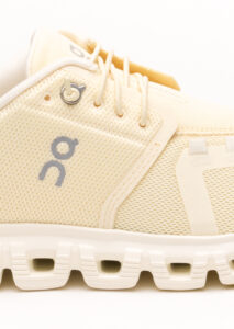 PE26-on-3WF10064297CASTOR20IVORY_3_P.jpg