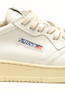AI25-autry-AULWLL15_3_P.jpg