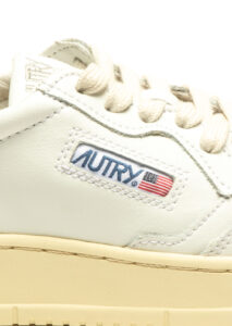 AI25-autry-AULWLL15_8_P.jpg