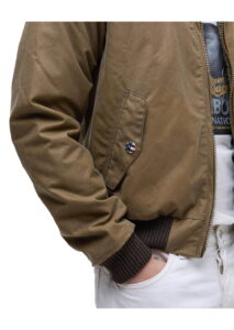 AI26-barbour20international-MWX0465SN31_5_P-1.jpg