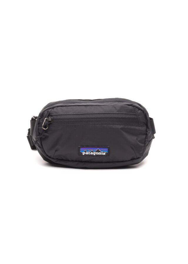 AI26-patagonia-49448BLK.jpg